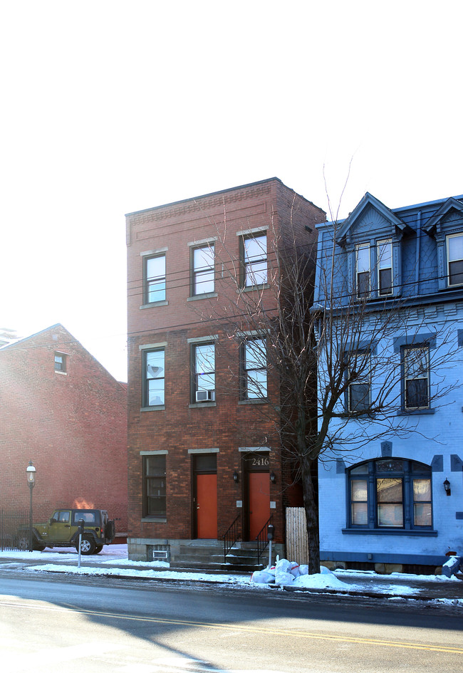 Tin Top Apartments in Pittsburgh, PA - Building Photo - Building Photo