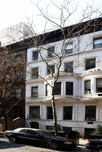 18 W 69th St in New York, NY - Foto de edificio - Building Photo