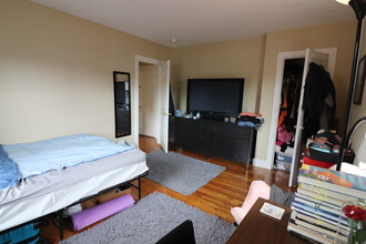 34 Beechcroft St, Unit #4 in Boston, MA - Building Photo - Building Photo