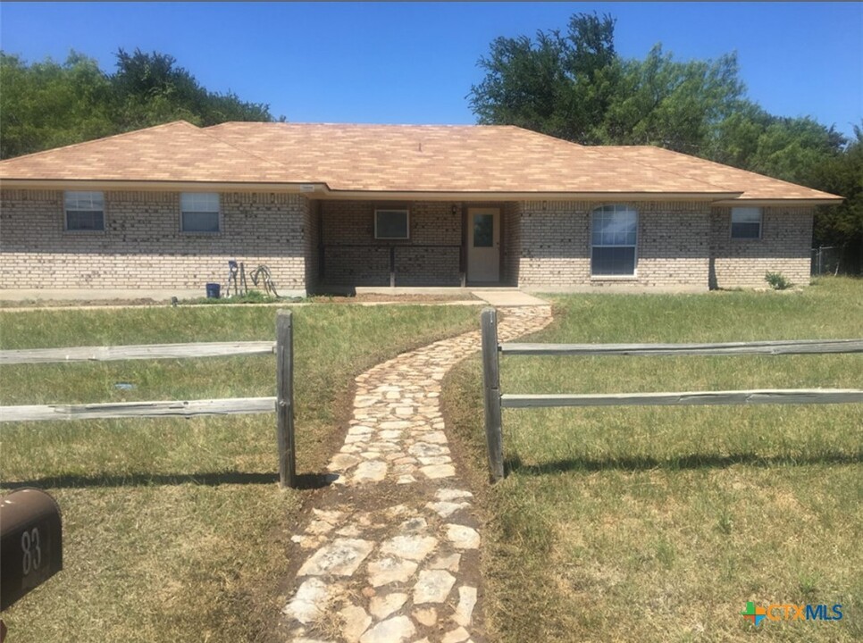 832 Wagon Wheel Ln in Copperas Cove, TX - Building Photo