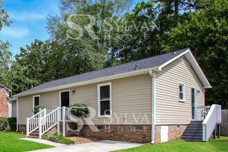 553 Parlock Rd in Irmo, SC - Building Photo - Building Photo