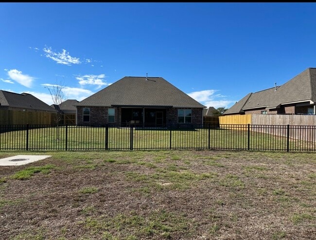 3856 Sandbar Dr in Addis, LA - Building Photo - Building Photo