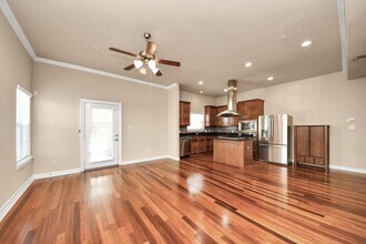 917 McKinney Park Ln in Houston, TX - Building Photo - Building Photo