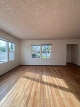 12147 Hallwood Dr in El Monte, CA - Building Photo - Building Photo