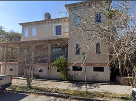 2219 Habersham St in Savannah, GA - Building Photo