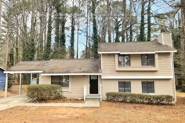 property at 8952 Saddlewood Dr