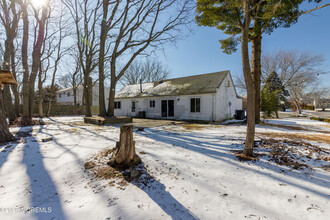 869 Tudor Dr in Toms River, NJ - Building Photo - Building Photo