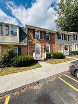 381 New Kent Rd in Blacksburg, VA - Building Photo