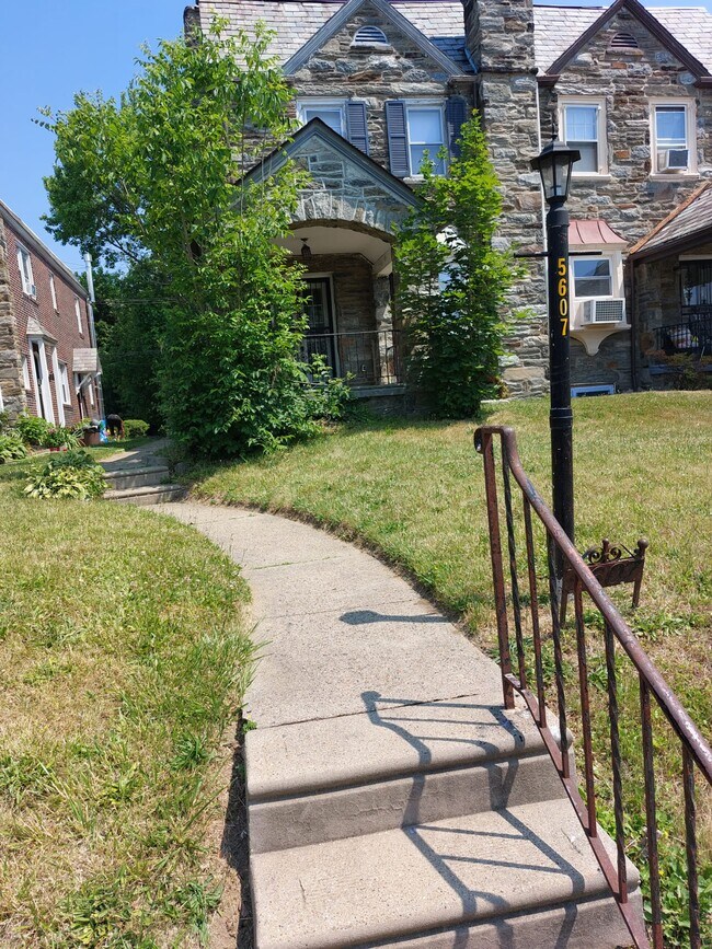 5607 Wynnefield Ave photo'