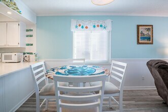 264 W First St in Ocean Isle Beach, NC - Building Photo - Building Photo