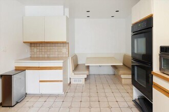 302 Grant Terrace in Mamaroneck, NY - Building Photo - Building Photo