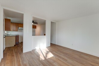 1803 E 26th St in Chattanooga, TN - Foto de edificio - Building Photo