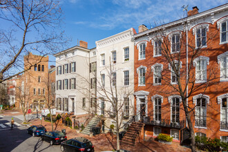 3045 N St NW in Washington, DC - Building Photo - Building Photo