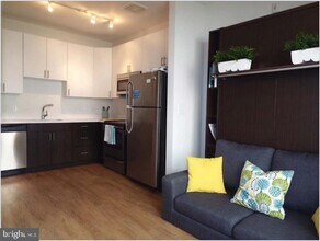 4500 College Ave in College Park, MD - Building Photo - Building Photo