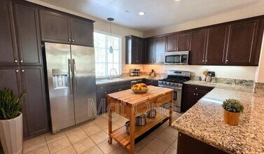 12579 Ruvina Ln in Eastvale, CA - Building Photo - Building Photo