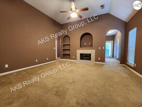 181 Highview Cove in Pelham, AL - Foto de edificio - Building Photo