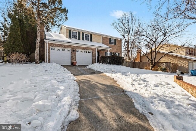 8519 Electric Ave in Vienna, VA - Foto de edificio - Building Photo