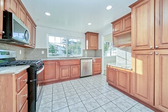 15507 Caulfield Ave in Norwalk, CA - Building Photo - Building Photo