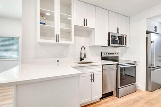 1508 27th Ave N in St. Petersburg, FL - Building Photo - Building Photo