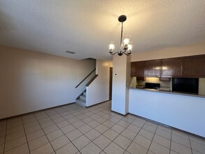 8915 McPherson Rd-Unit -M27 in Laredo, TX - Building Photo - Building Photo