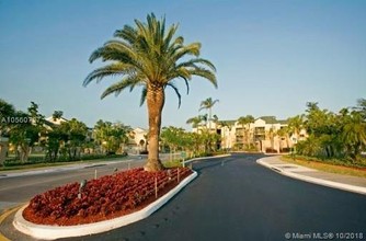 5780 Rock Island Rd-Unit -367 in Tamarac, FL - Building Photo - Building Photo