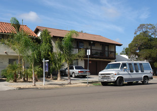 3684 Van Dyke Ave in San Diego, CA - Building Photo - Building Photo