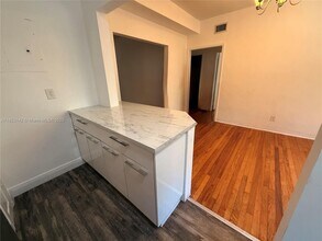 723 NE 91st St in Miami Shores, FL - Building Photo - Building Photo