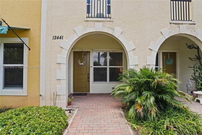 12441 NW 18th Ct in Pembroke Pines, FL - Building Photo - Building Photo