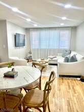 100 Lakeview Ave in Clifton, NJ - Building Photo - Building Photo