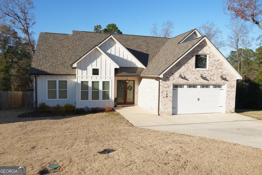 100 Lattice Bend in Bonaire, GA - Building Photo