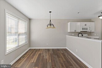 13 Sanford Dr in Bunker Hill, WV - Building Photo - Building Photo