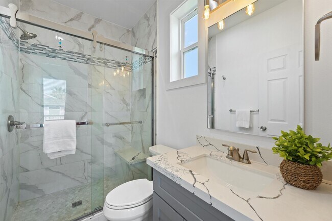 property at 4025 Vista Blvd