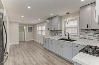 11209 S Laflin St in Chicago, IL - Foto de edificio - Building Photo