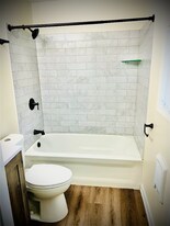 110 W Willow Dr in Roseland, IN - Building Photo