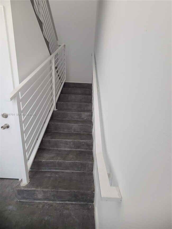 825 Michigan Ave in Miami Beach, FL - Building Photo - Building Photo