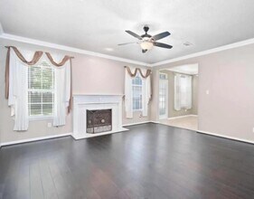 3834 Echo Mountain Dr in Houston, TX - Building Photo - Building Photo