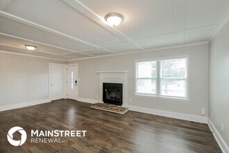 179 Hazelton Loop in Mooresville, NC - Building Photo - Building Photo