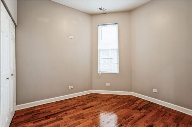 1319 W Garfield Blvd in Chicago, IL - Building Photo - Building Photo