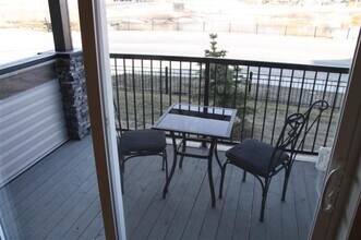 209 Mt Sunburst Way W in Lethbridge, AB - Building Photo - Building Photo