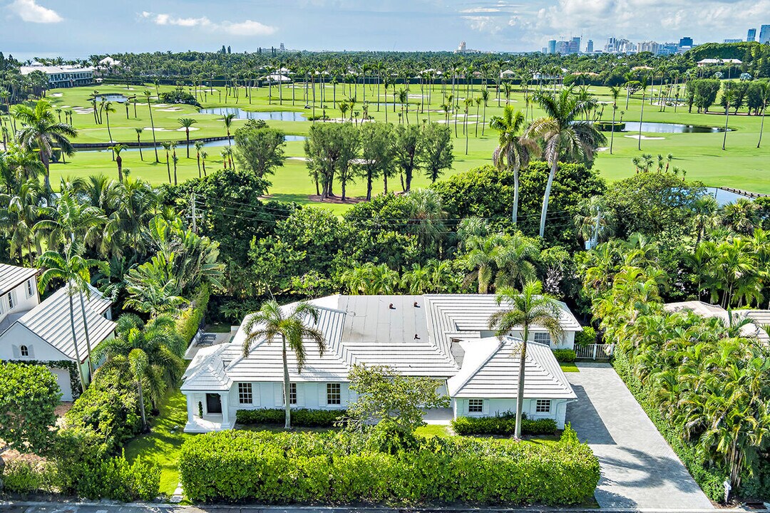 216 Bahama Ln in Palm Beach, FL - Building Photo