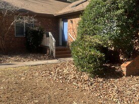 5500 Fortunes Ridge Dr in Durham, NC - Building Photo