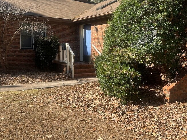 property at 5500 Fortunes Ridge Dr