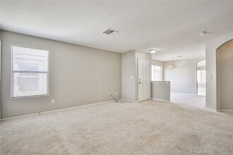 1070 Canoga Peak Ave in Las Vegas, NV - Building Photo - Building Photo