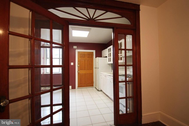 131 Pemberton St-Unit -2F in Philadelphia, PA - Building Photo - Building Photo