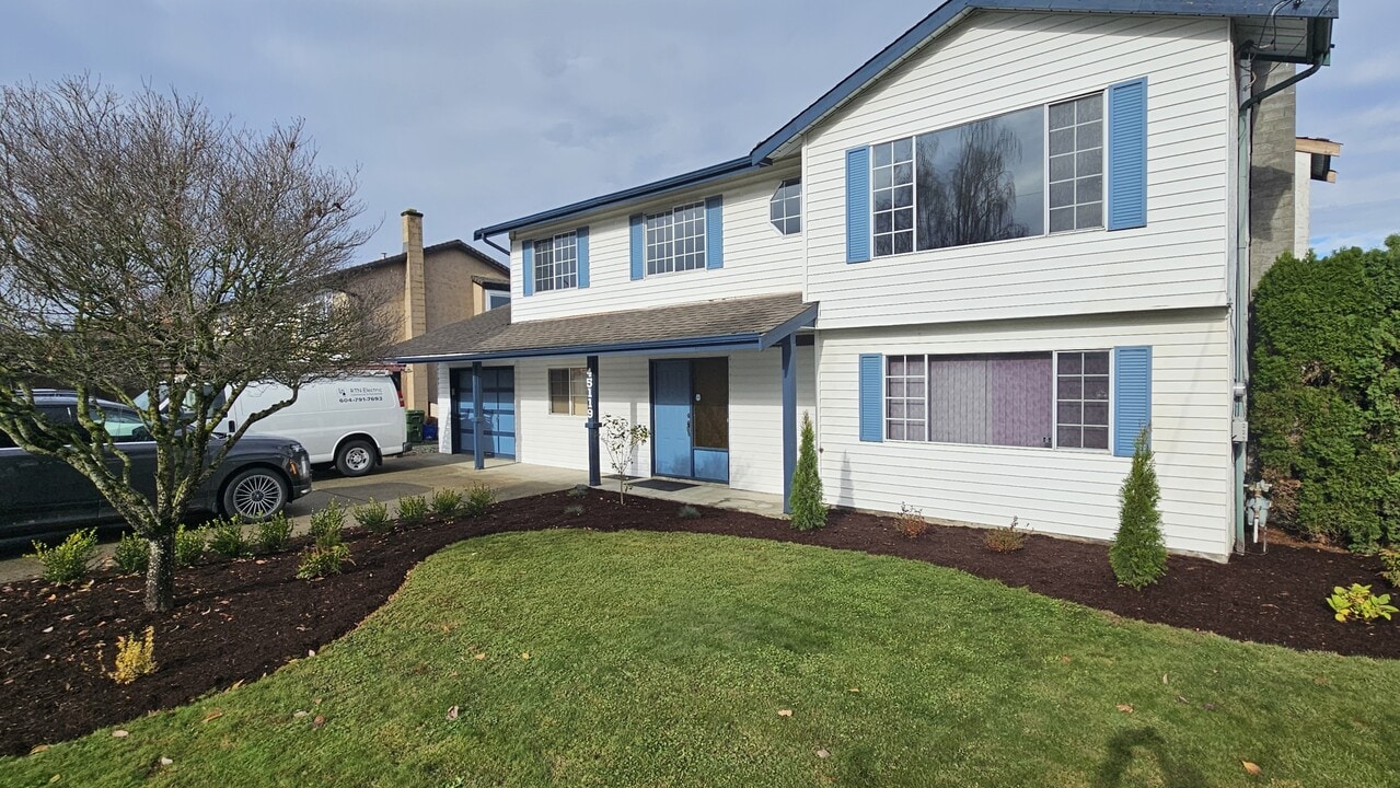 45119 Stevenson Rd in Chilliwack, BC - Building Photo