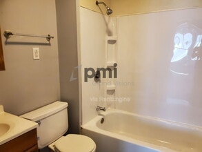 1312 E Olive St in Decatur, IL - Building Photo - Building Photo