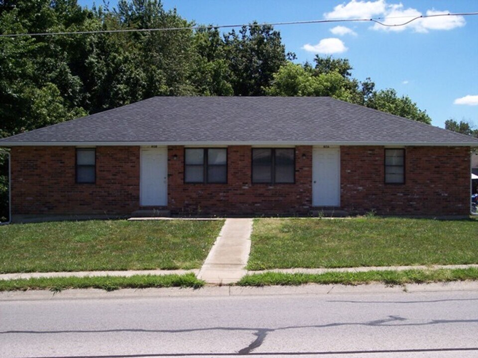 409 N Ridgeview Dr in Warrensburg, MO - Building Photo