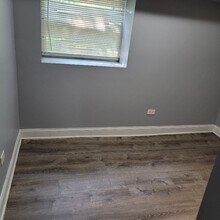 5618 S Michigan Ave in Chicago, IL - Building Photo - Building Photo