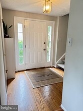 1549 Autumn Ridge Cir in Reston, VA - Building Photo - Building Photo