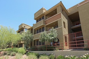 Hacienda @ Sunnyslope Apartments